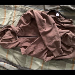Fear of god essentials hoodie Size M slightly worn